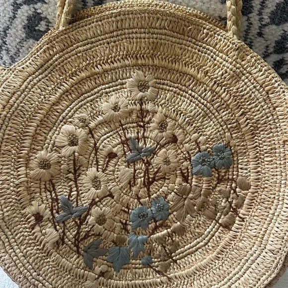 Sezane Beige Straw Tote with Blue Floral Design - Picture 2 of 3